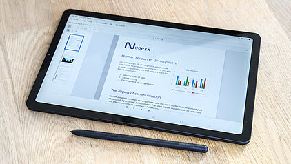 Ein Tablet mit Stift